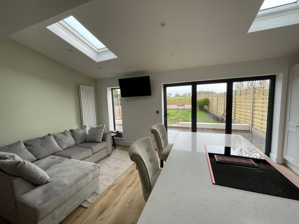 Newly Renovated 3 Bed Property - Countryside Views Dunstall Exterior photo