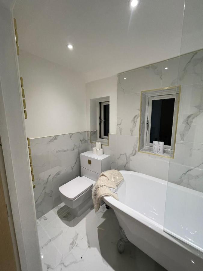 Newly Renovated 3 Bed Property - Countryside Views Dunstall Exterior photo