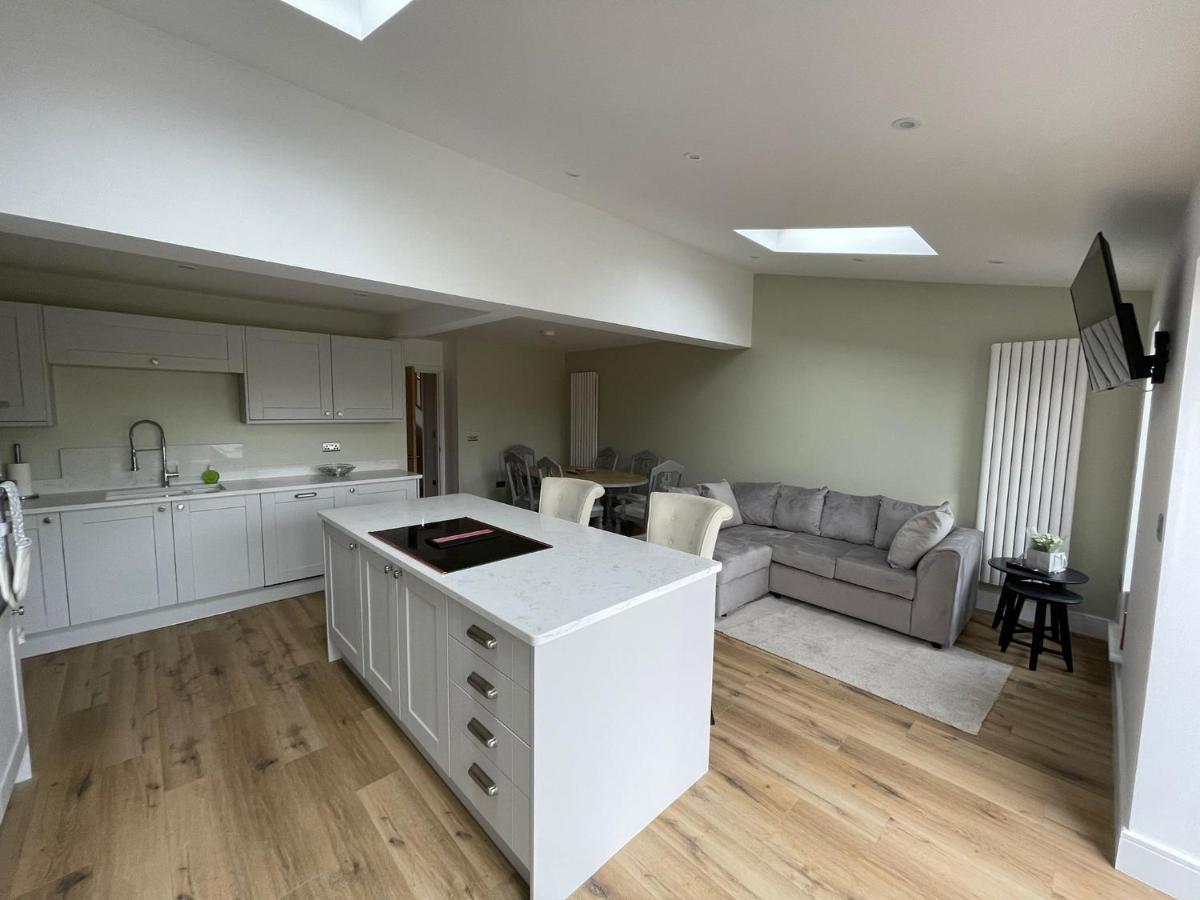 Newly Renovated 3 Bed Property - Countryside Views Dunstall Exterior photo